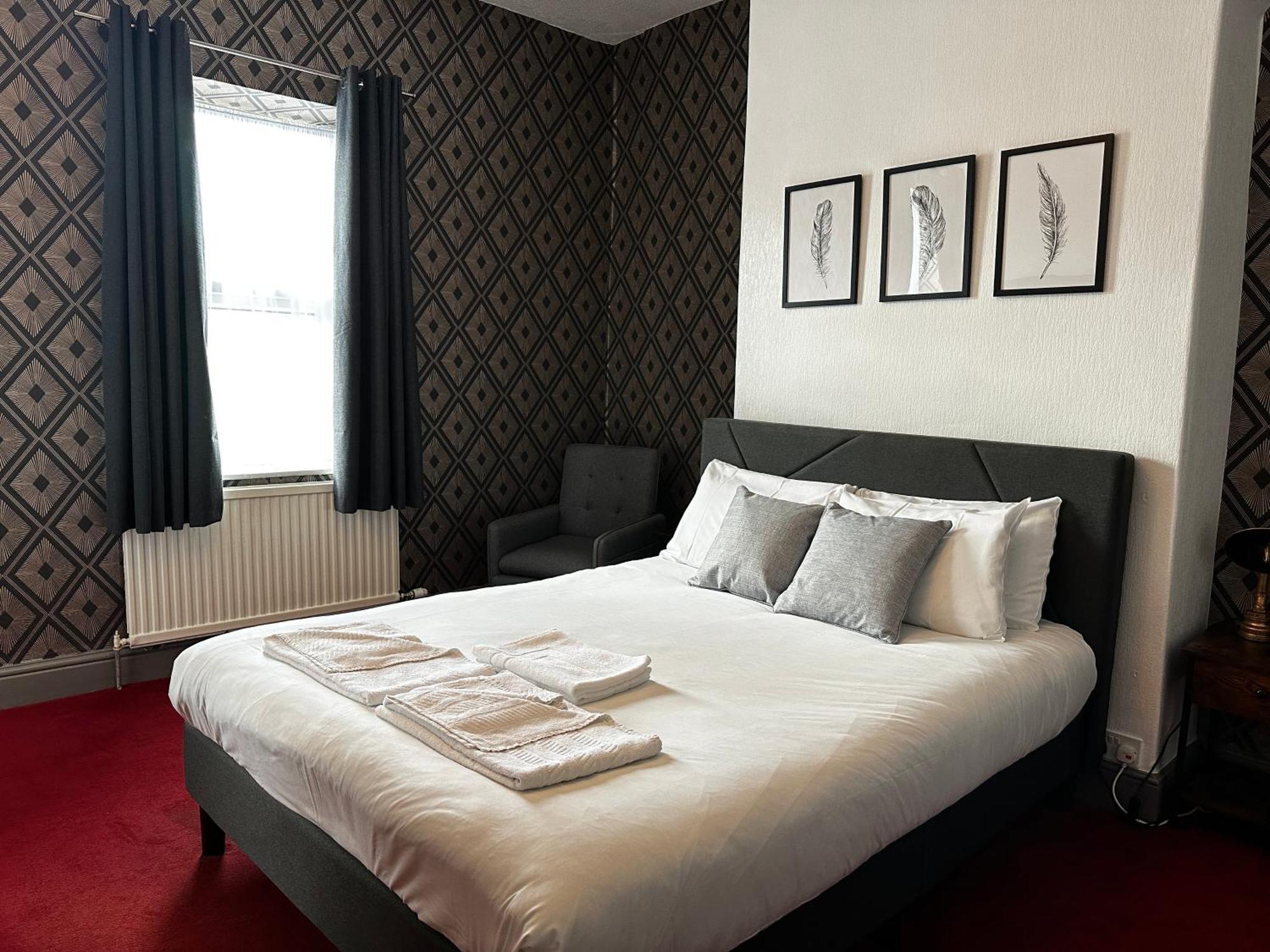 The Derby Hotel 배로우인퍼니스 외부 사진